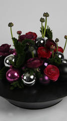 renoncule fuschia socle noir 1